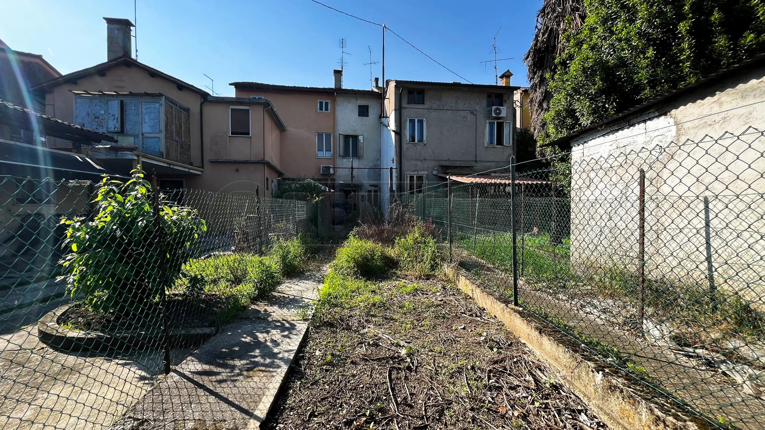 Foto 21 di 30 - Villa a schiera in vendita a Creazzo
