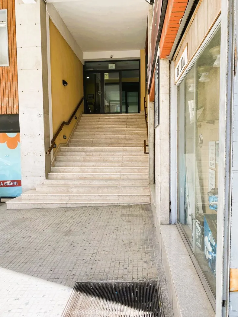 Foto 7 di 14 - Ufficio in vendita a Agrigento