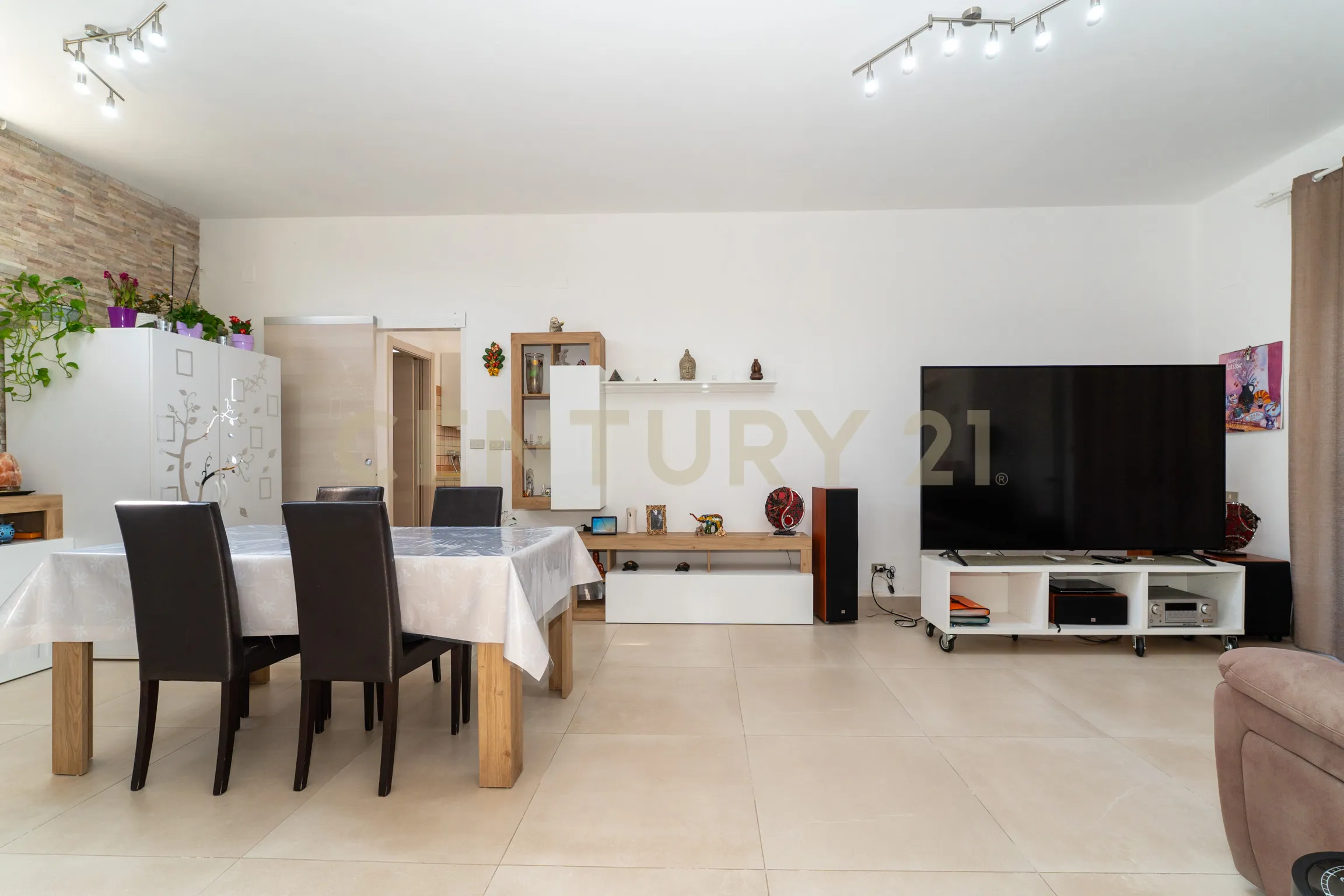 Foto 4 di 50 - Villa a schiera in vendita a Mascalucia