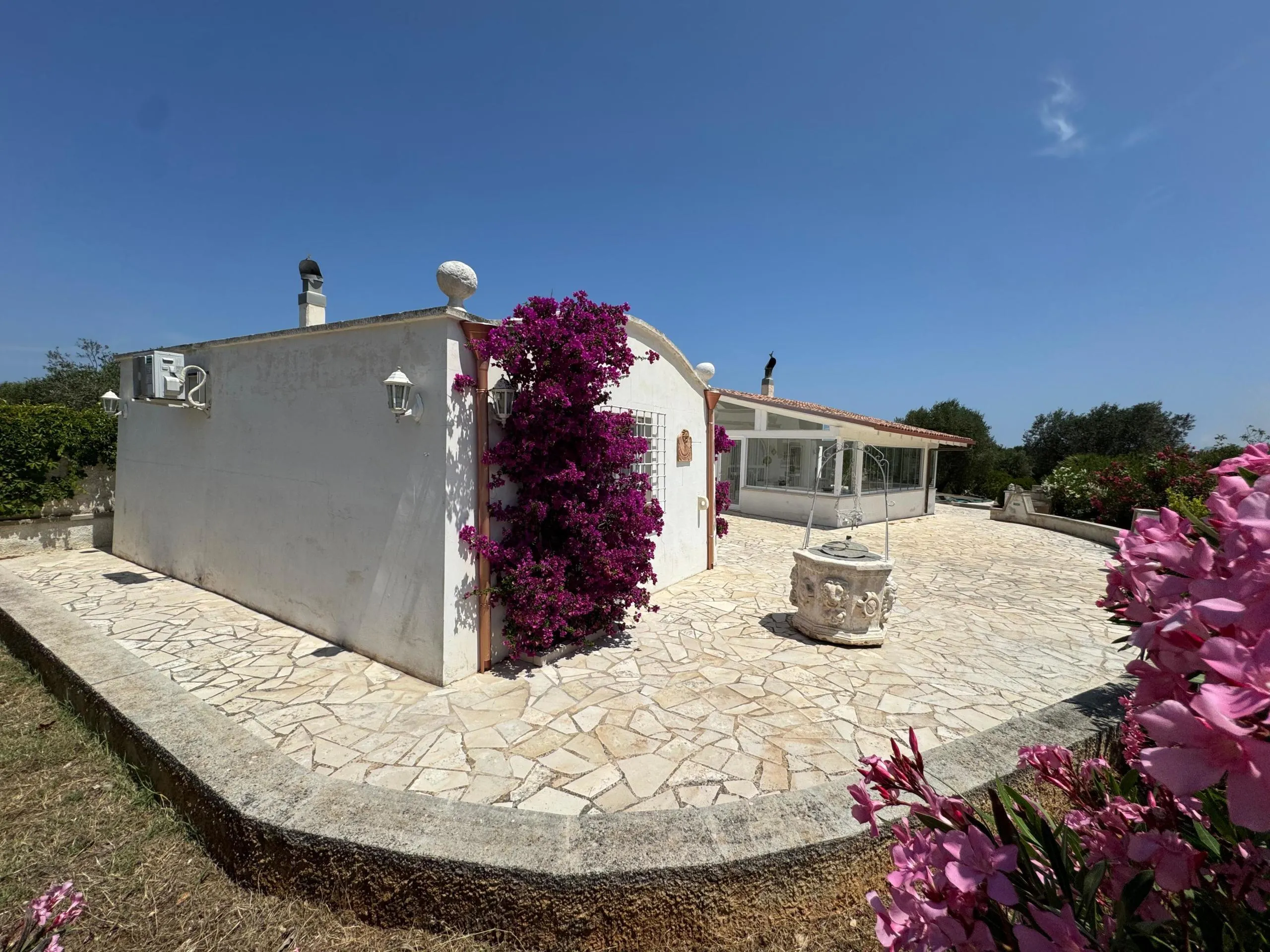 Foto 52 di 54 - Casa indipendente in vendita a Ostuni