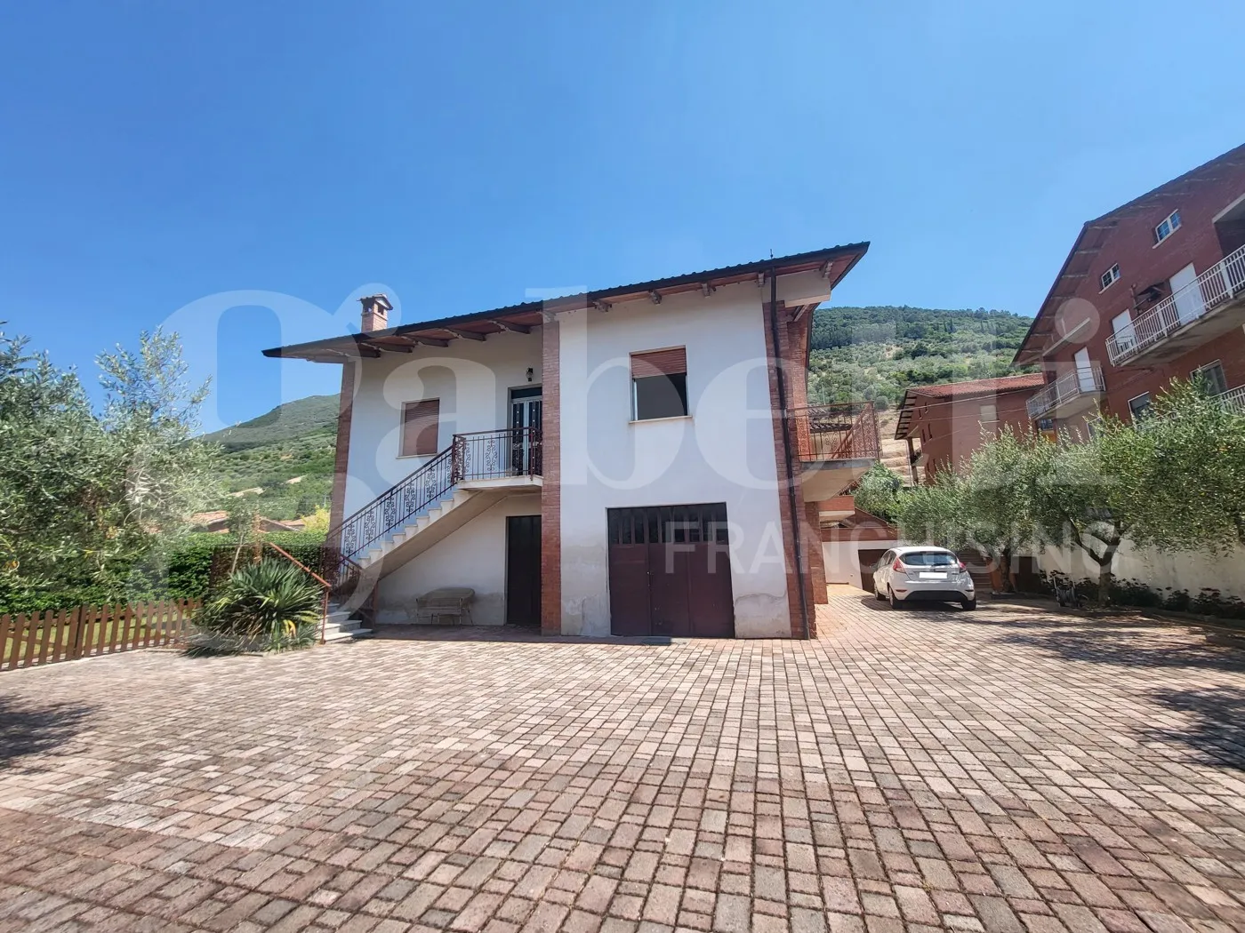Foto 1 di 3 - Casa indipendente in vendita a Gubbio