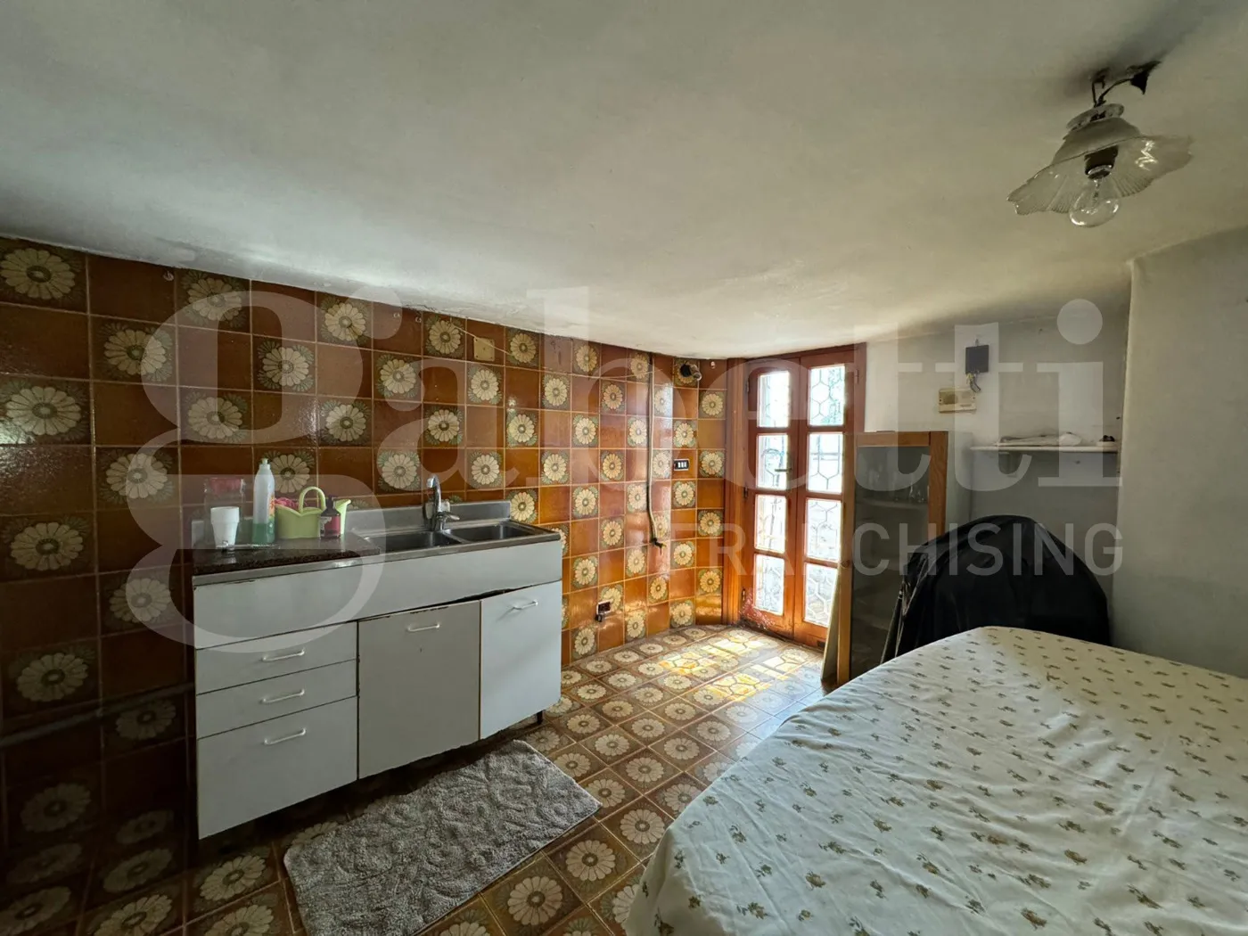 Foto 43 di 50 - Villa in vendita a Bari