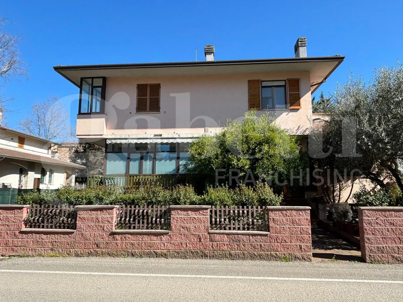 Foto 1 di 38 - Casa indipendente in vendita a Bastia Umbra