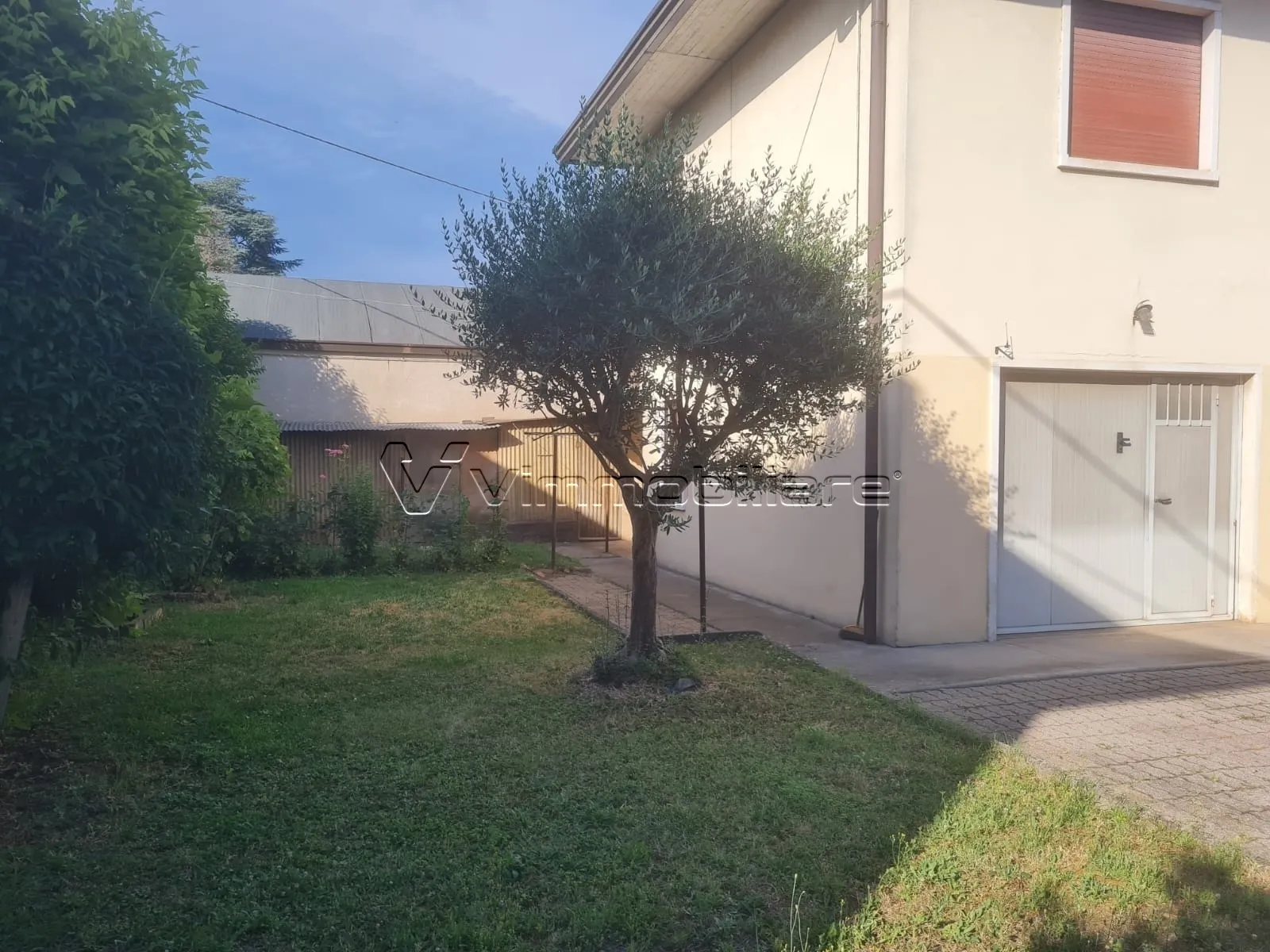 Foto 2 di 61 - Casa indipendente in vendita a Montecchio Maggiore