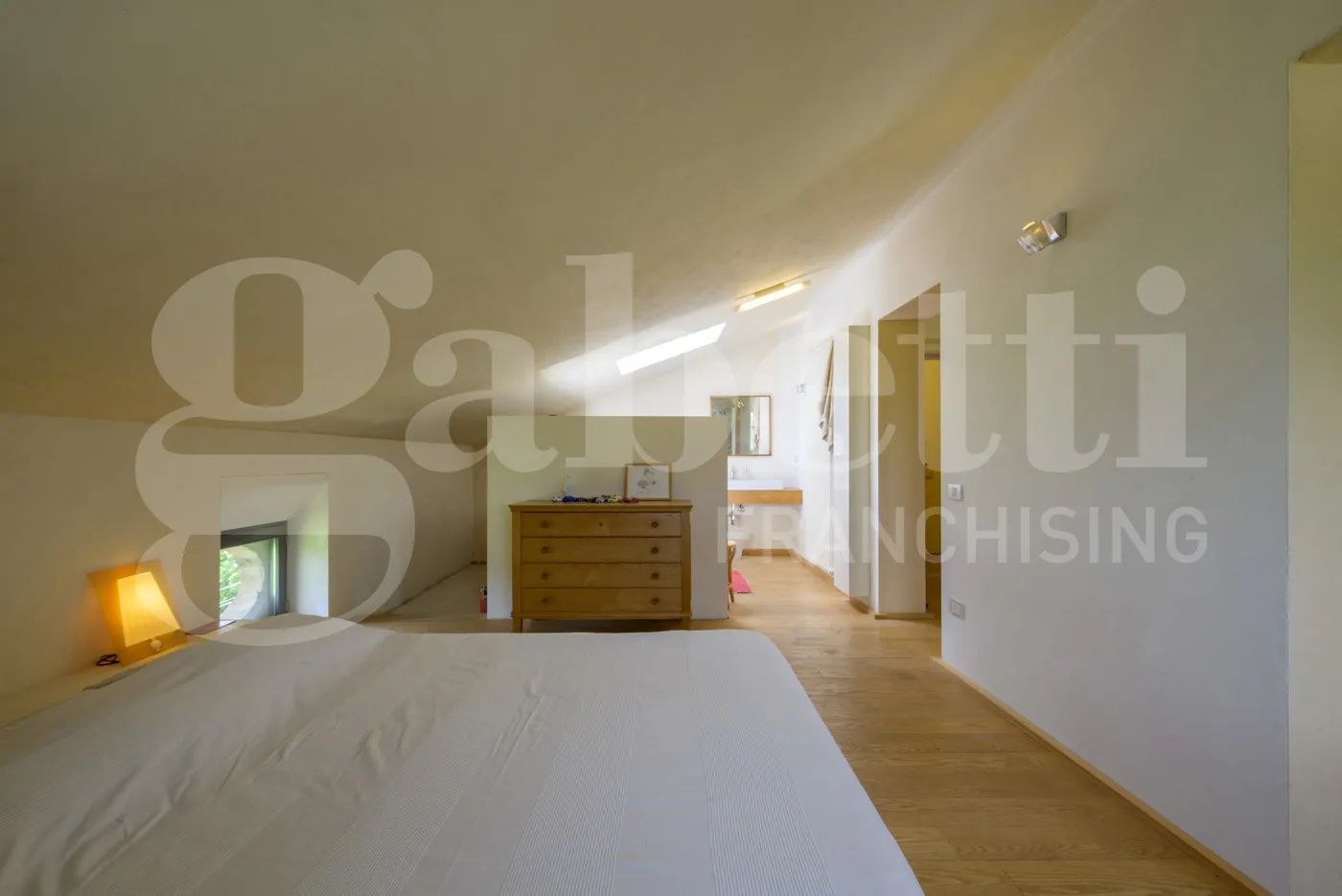 Foto 20 di 25 - Casa indipendente in vendita a Gubbio