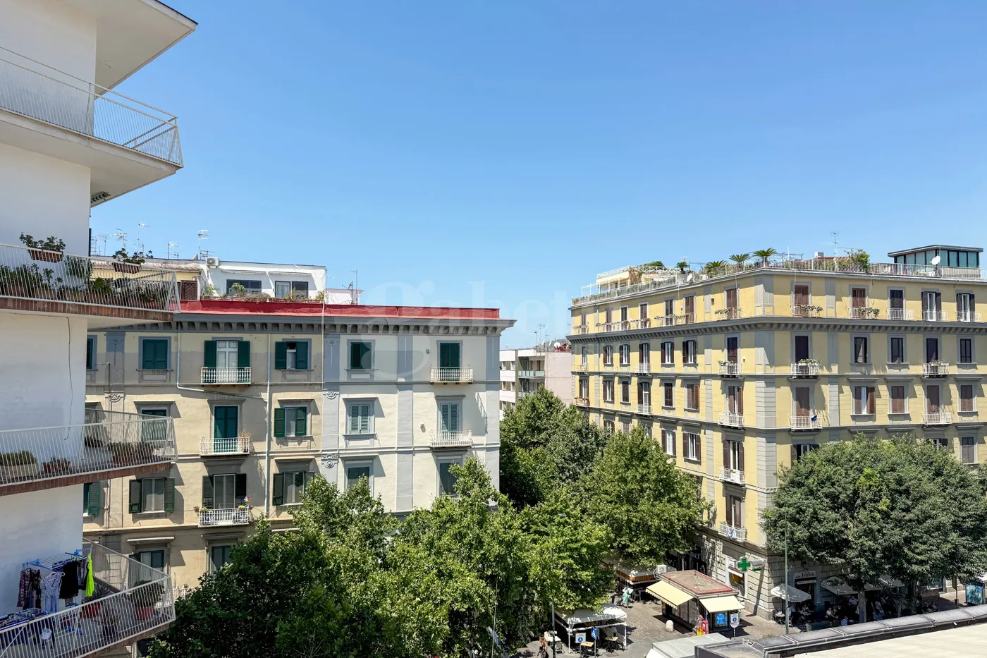 Foto 41 di 51 - Appartamento in vendita a Napoli
