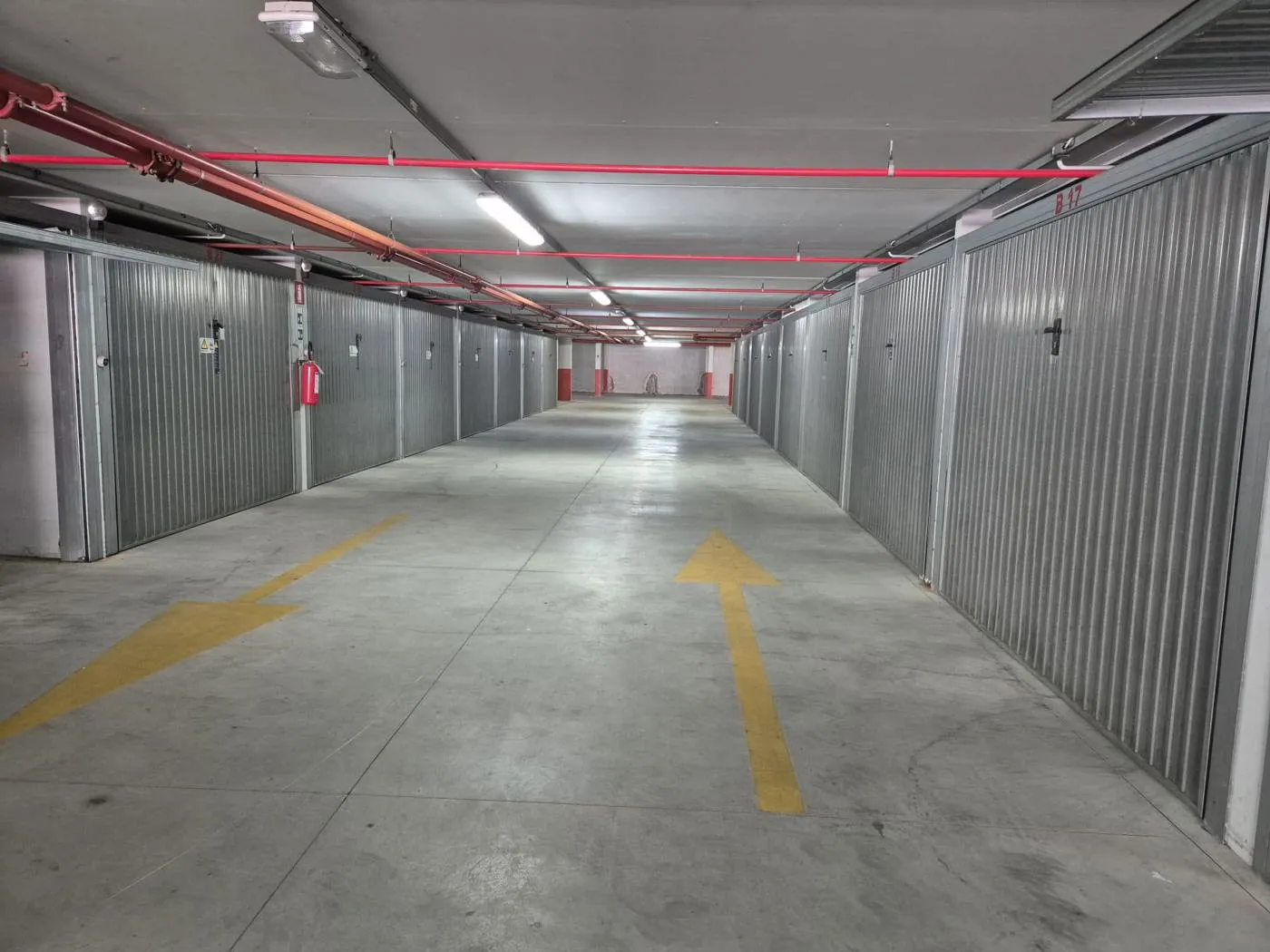 Foto 1 di 5 - Garage in vendita a Castiglione della Pescaia