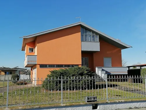 Foto 2 di 19 - Villa in vendita a Monte Cremasco