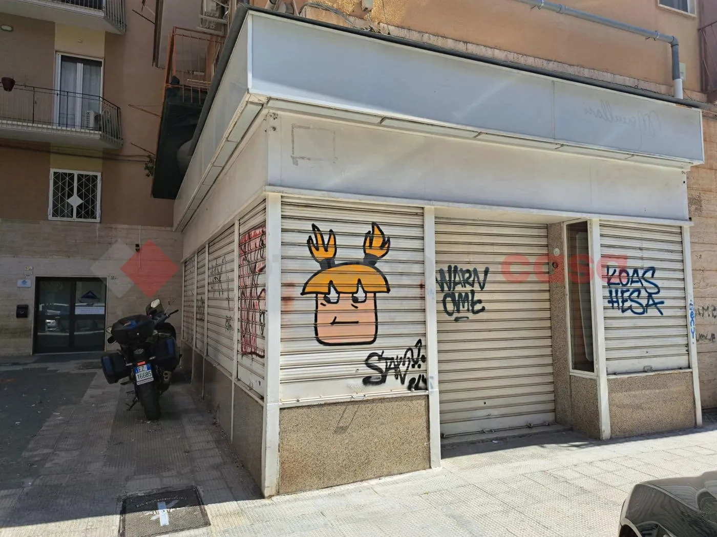 Foto 8 di 8 - Negozio in affitto a Bari