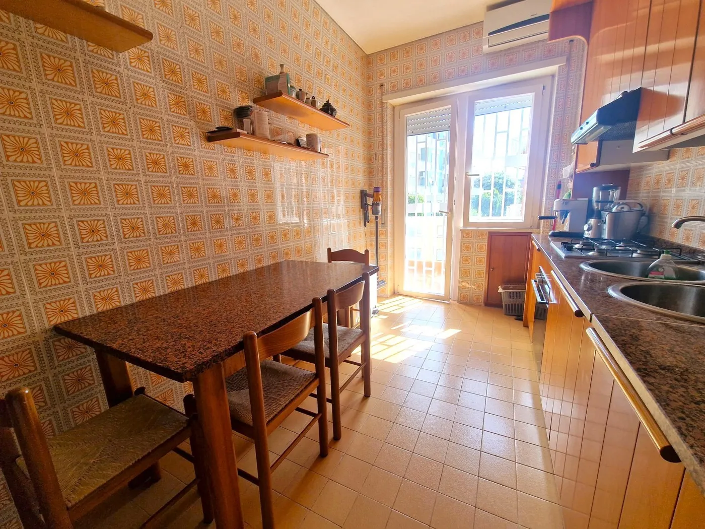Foto 4 di 20 - Appartamento in vendita a Napoli