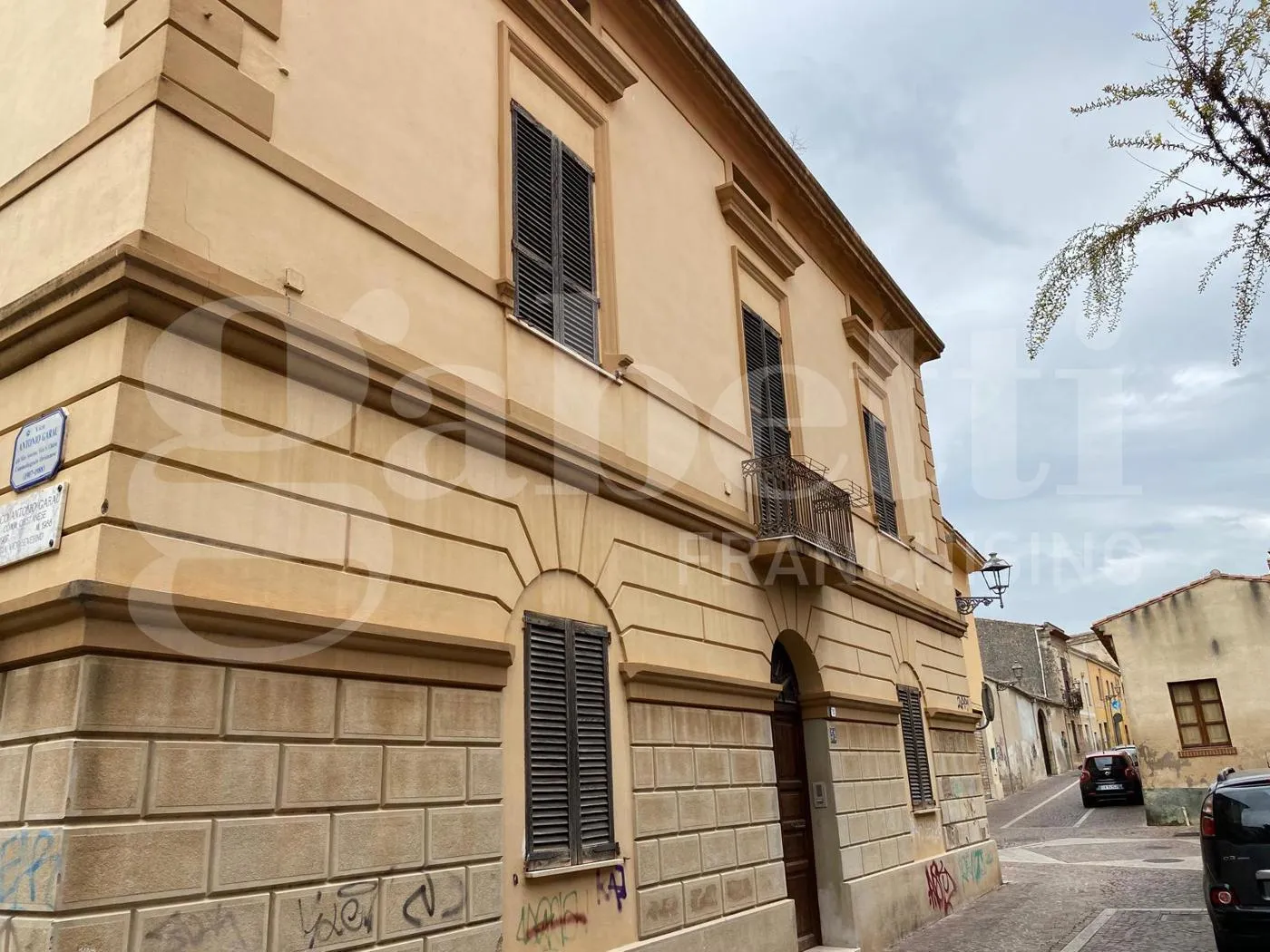 Foto 1 di 27 - Casa indipendente in vendita a Oristano