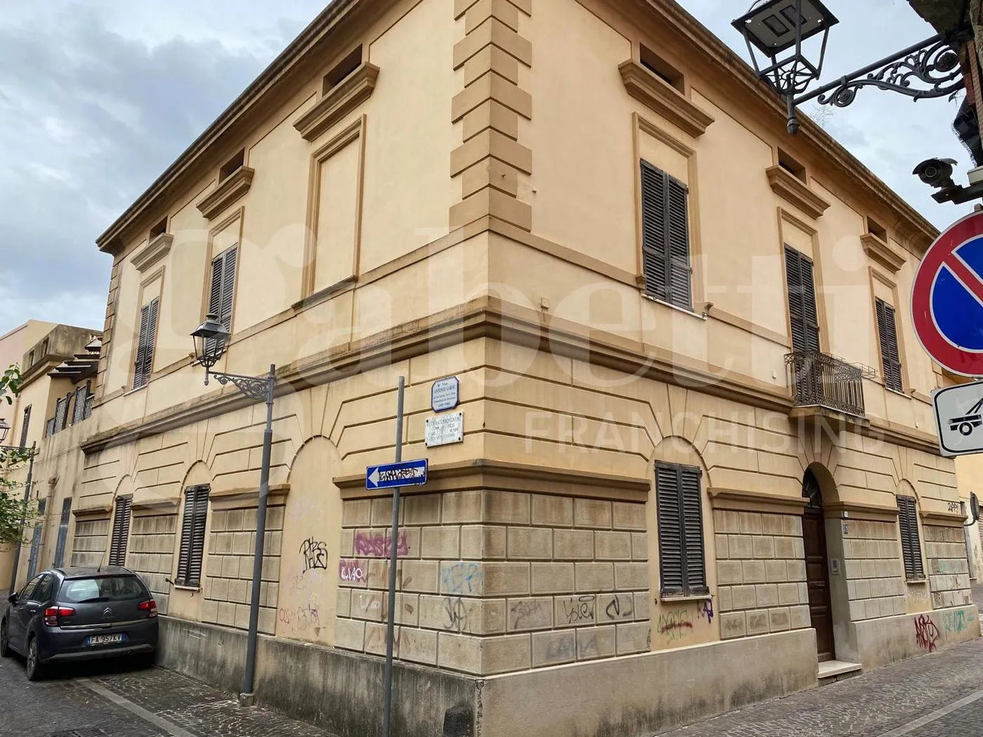 Foto 2 di 27 - Casa indipendente in vendita a Oristano