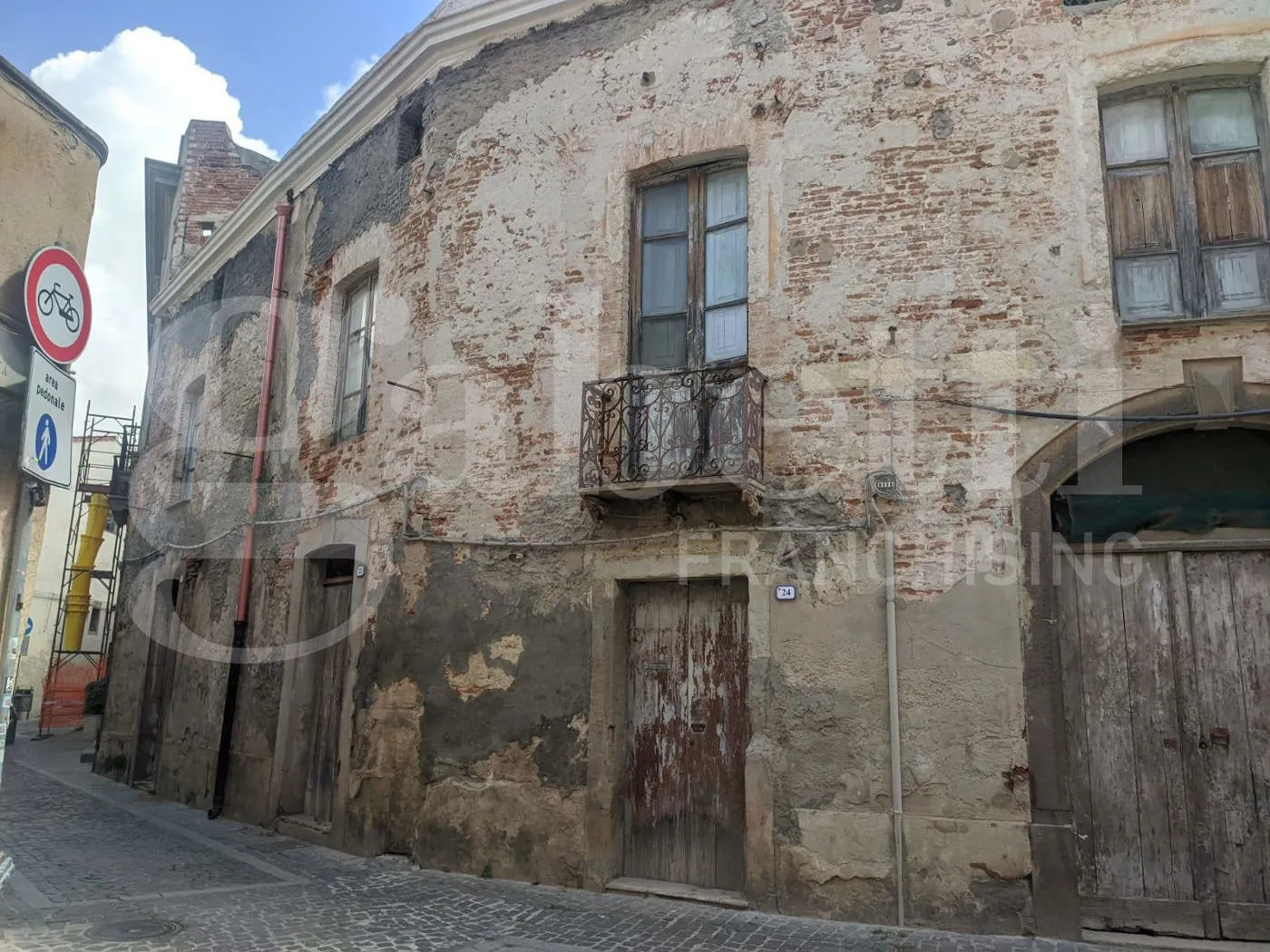 Foto 3 di 10 - Casa indipendente in vendita a Oristano
