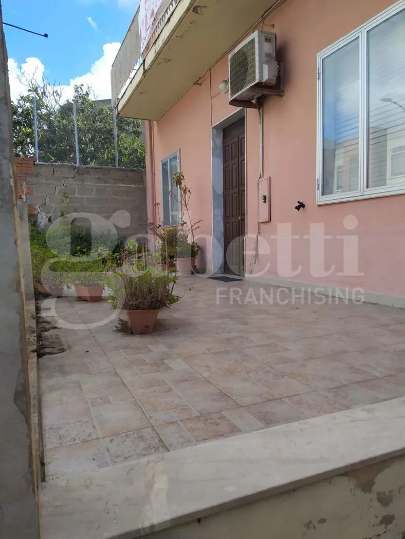 Foto 2 di 12 - Casa indipendente in vendita a Oristano