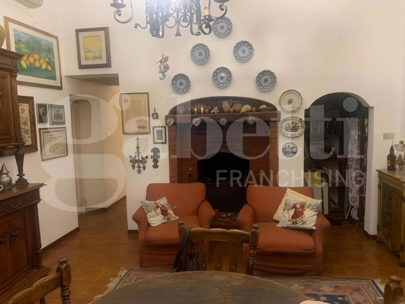 Foto 1 di 26 - Casa indipendente in vendita a Brindisi