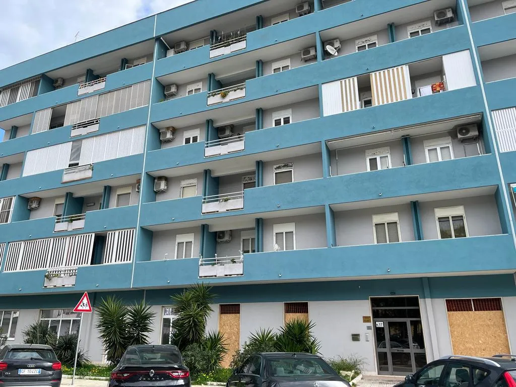 Foto 2 di 21 - Appartamento in vendita a Brindisi