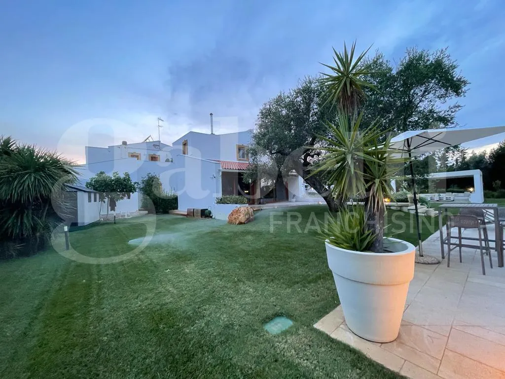 Foto 4 di 25 - Villa in vendita a Brindisi