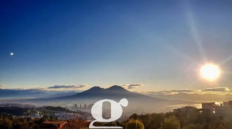 Foto 4 di 27 - Appartamento in vendita a Napoli