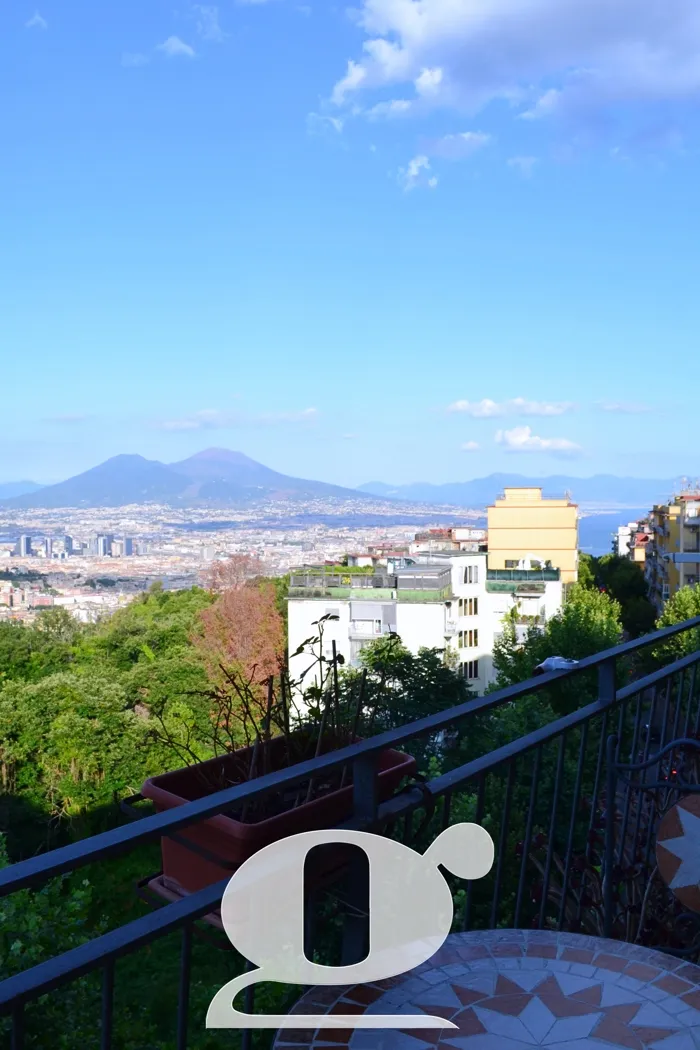 Foto 25 di 27 - Appartamento in vendita a Napoli