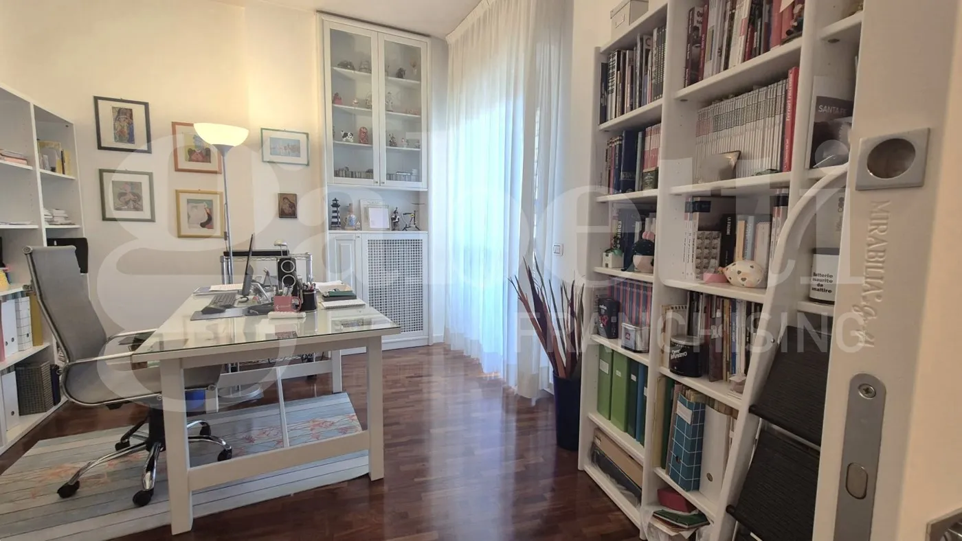Foto 18 di 41 - Appartamento in vendita a Bari