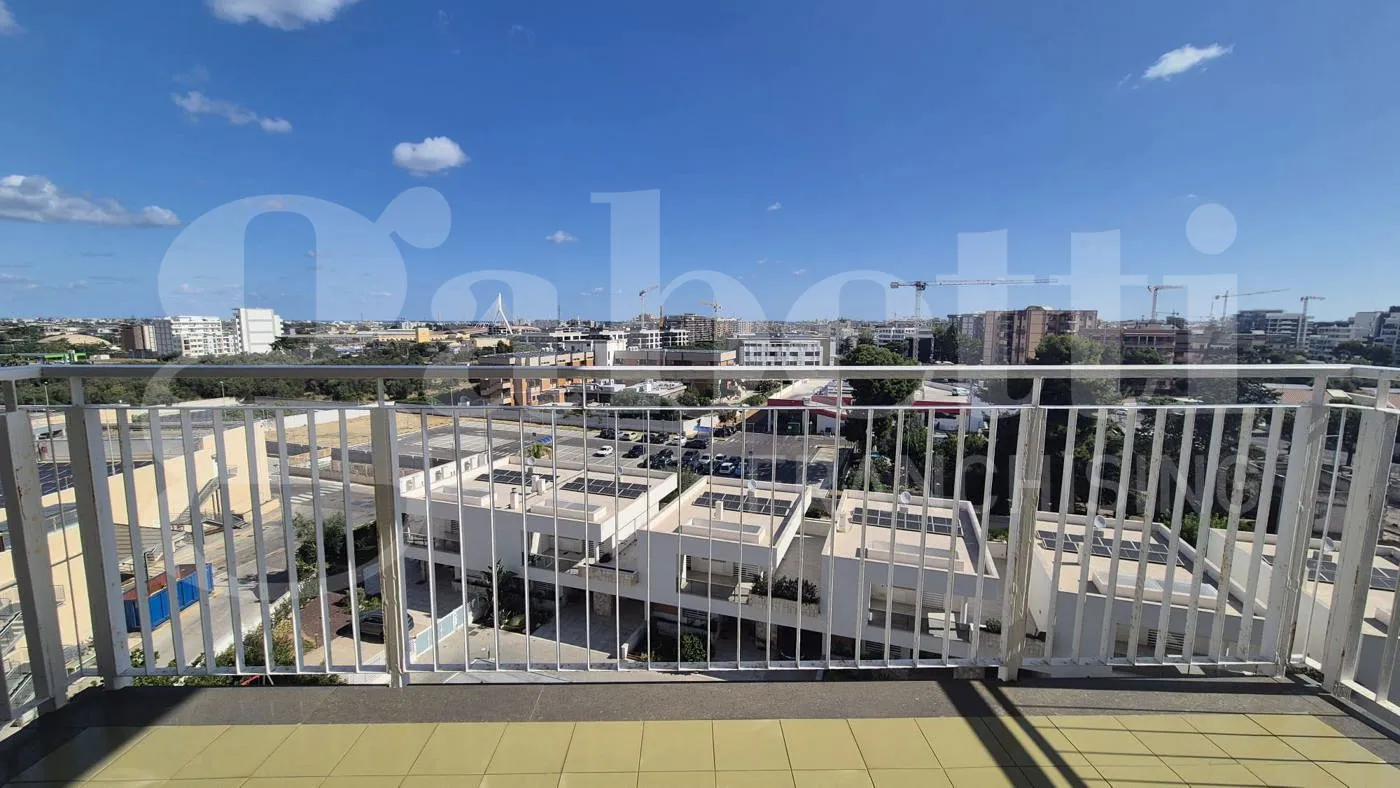 Foto 33 di 41 - Appartamento in vendita a Bari