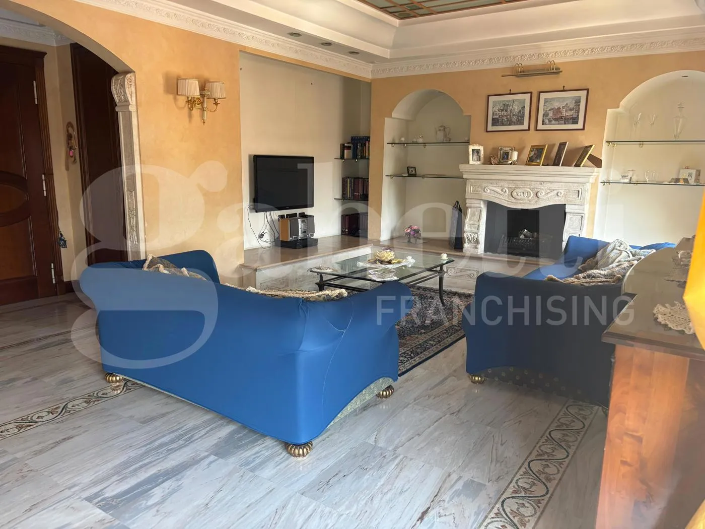 Foto 3 di 20 - Appartamento in vendita a Napoli