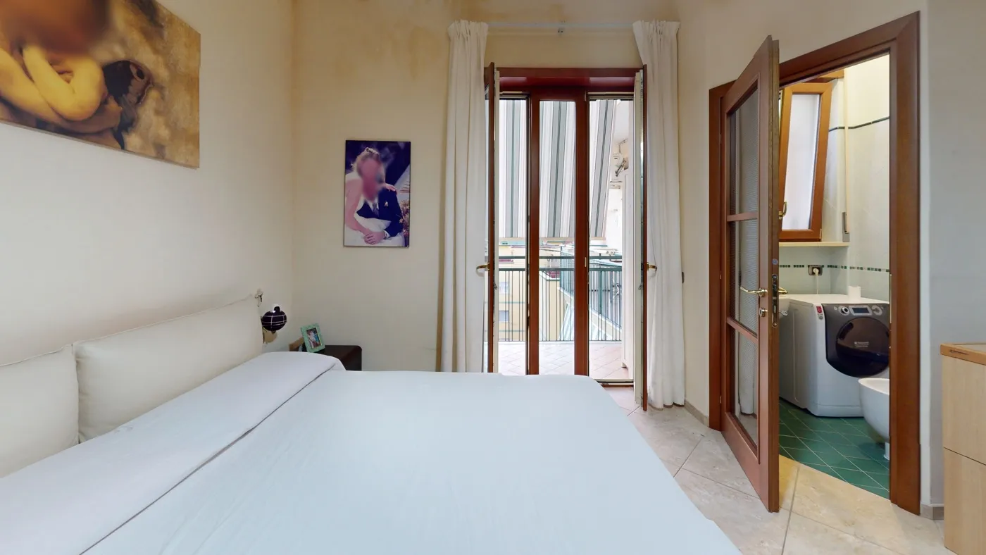 Foto 15 di 35 - Appartamento in vendita a Napoli