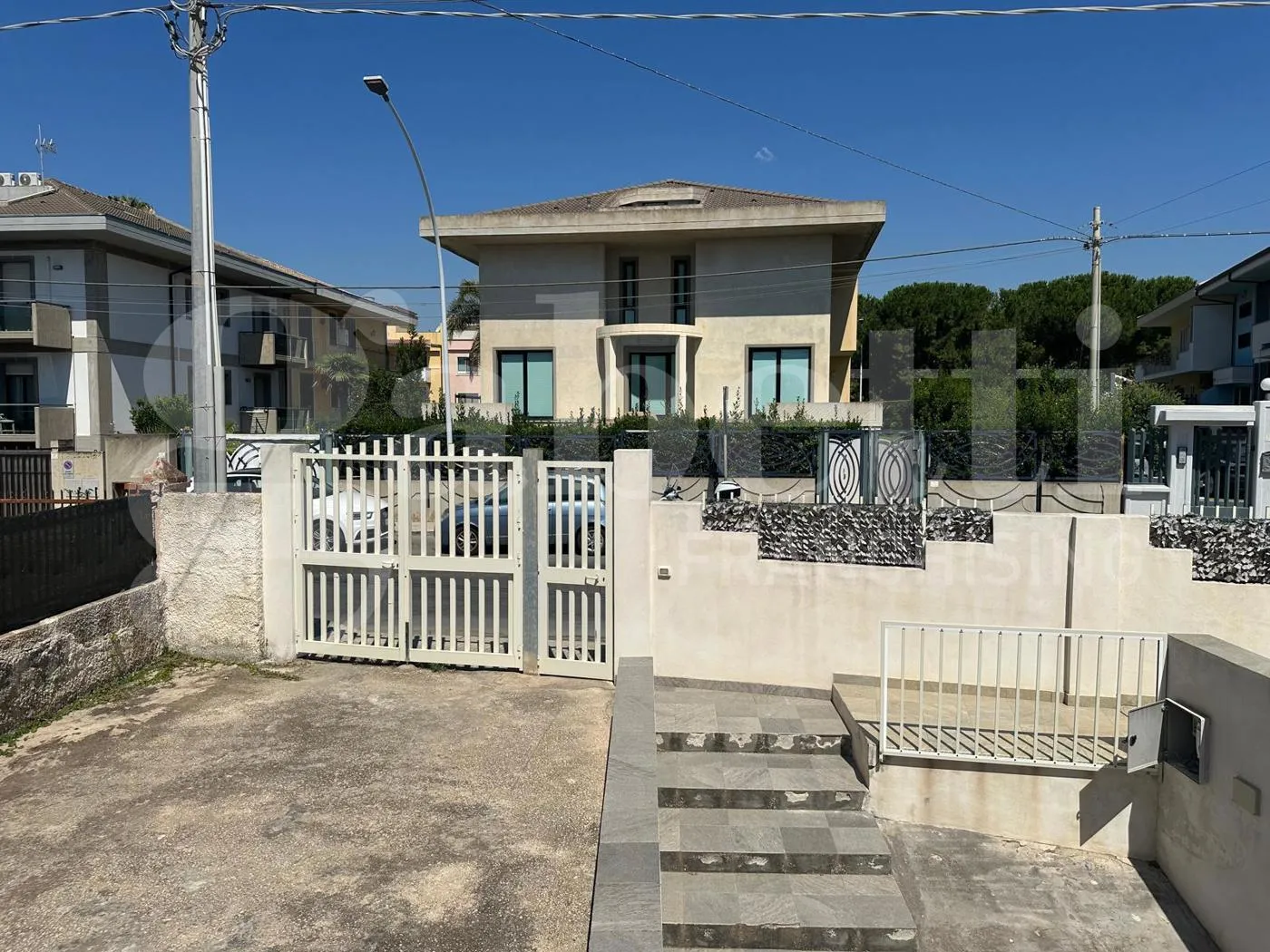 Foto 18 di 29 - Casa indipendente in vendita a Avola
