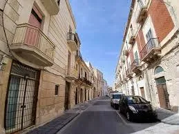 Foto 1 di 10 - Appartamento in affitto a Siracusa