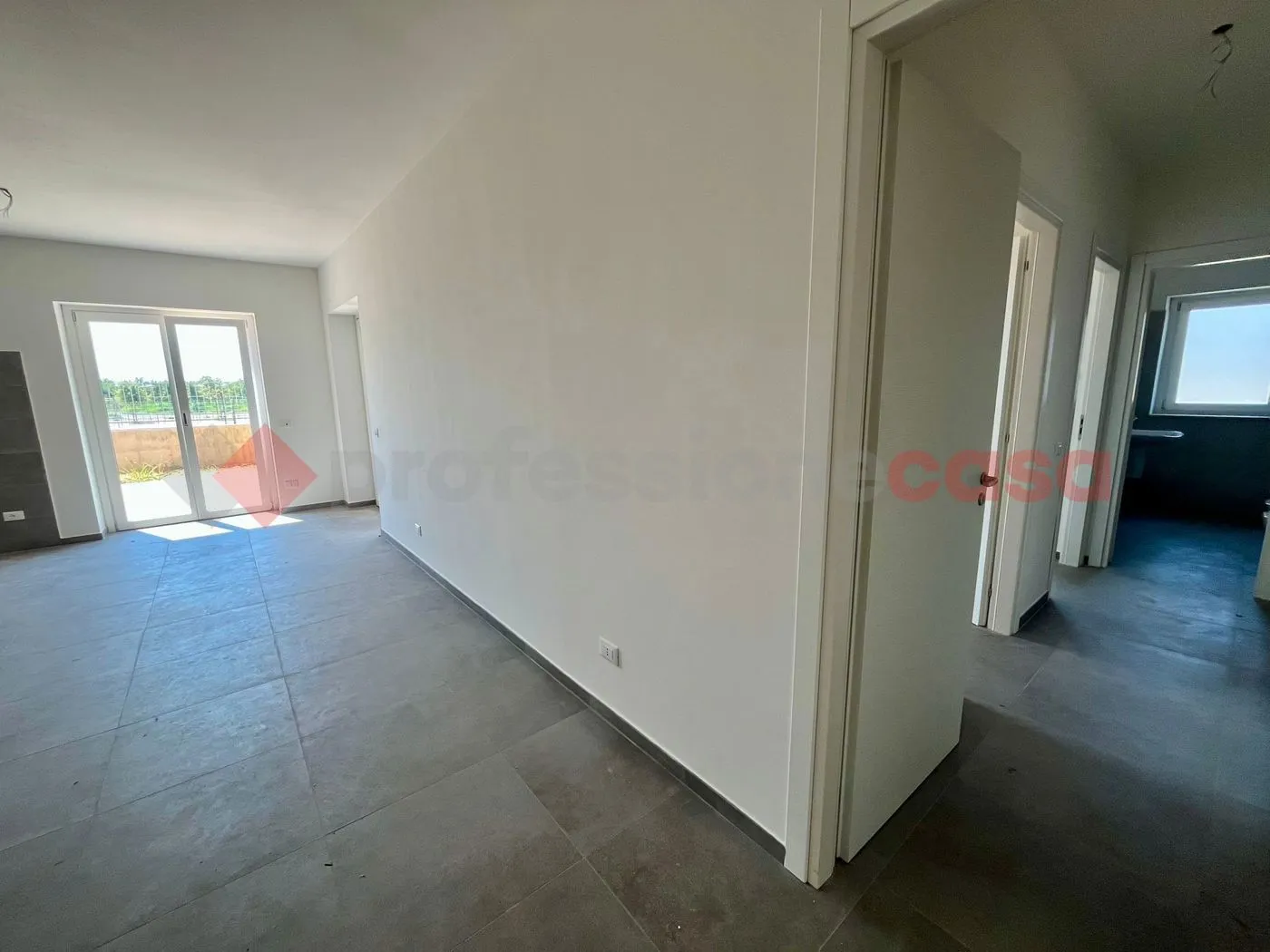 Foto 39 di 43 - Appartamento in vendita a Guidonia Montecelio