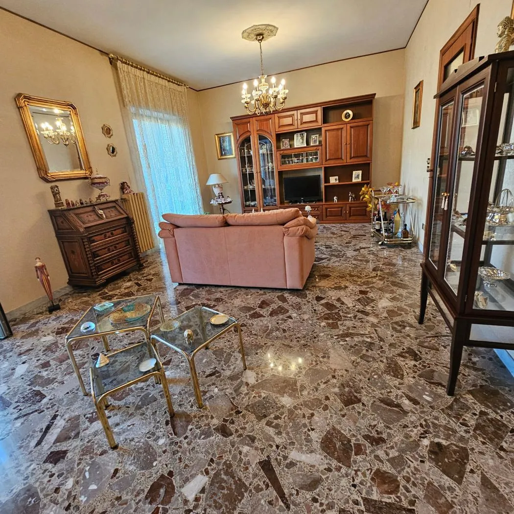 Foto 2 di 22 - Appartamento in vendita a Bari