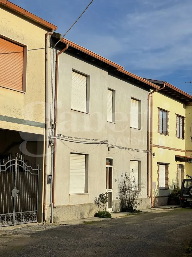 Foto 1 di 23 - Casa indipendente in vendita a Terralba