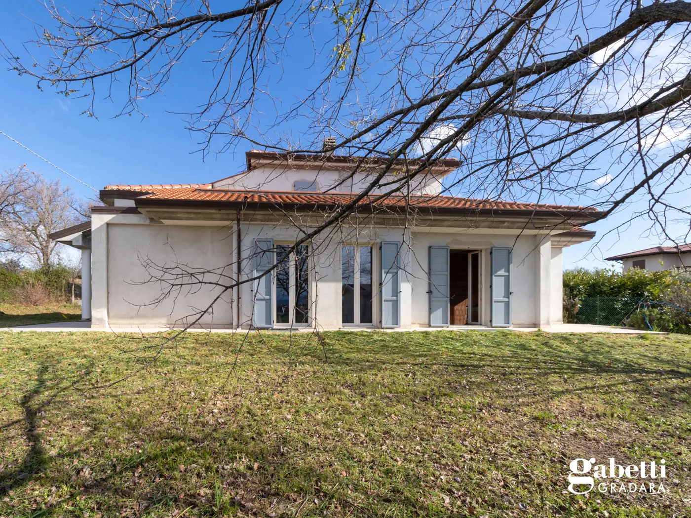 Foto 1 di 20 - Villa in vendita a Tavullia