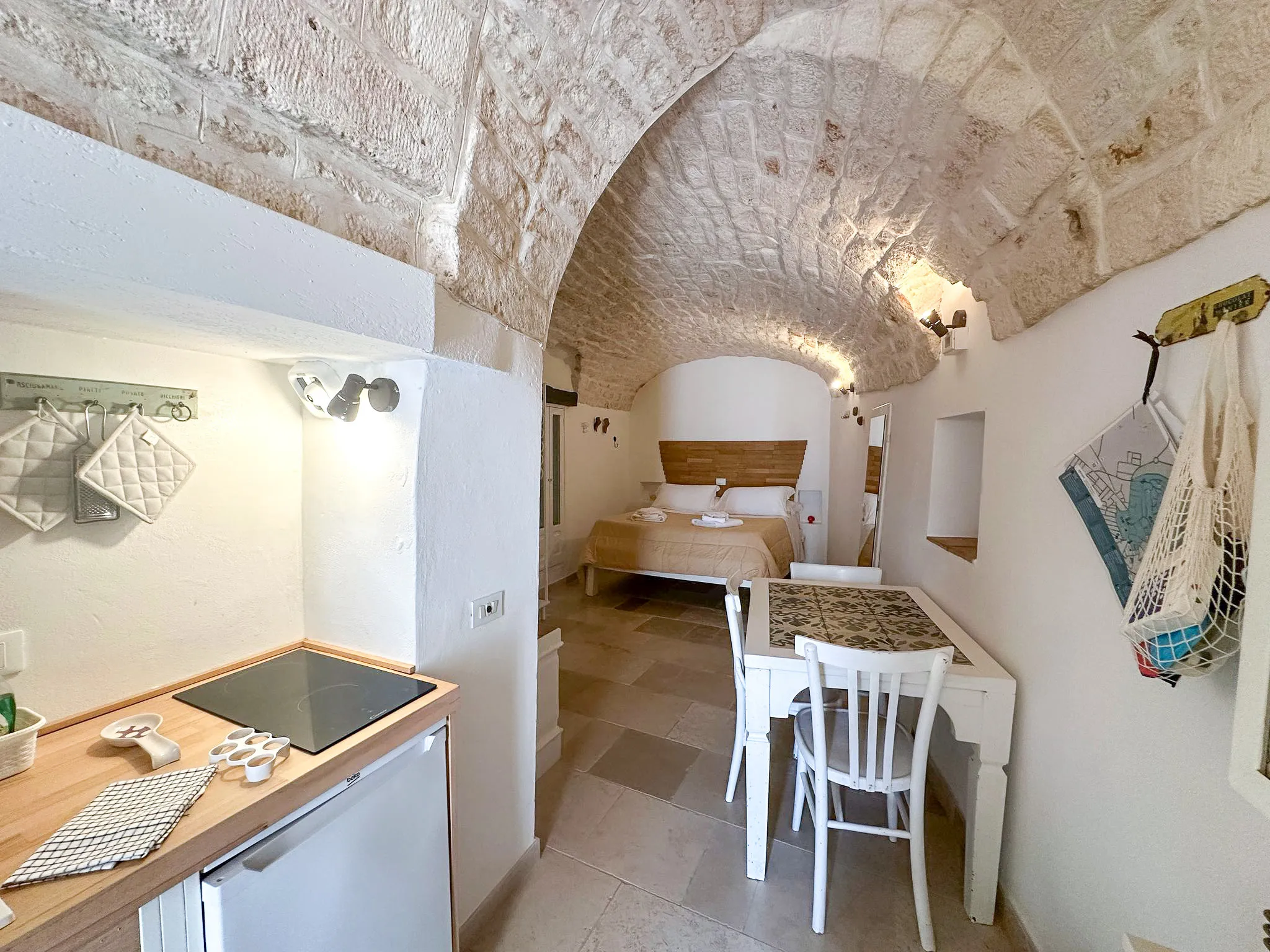 Foto 3 di 20 - Casa indipendente in vendita a Ostuni