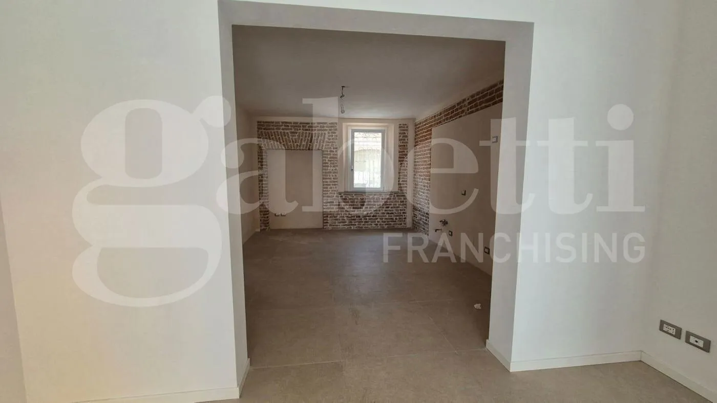 Foto 4 di 22 - Appartamento in vendita a Sesto ed Uniti