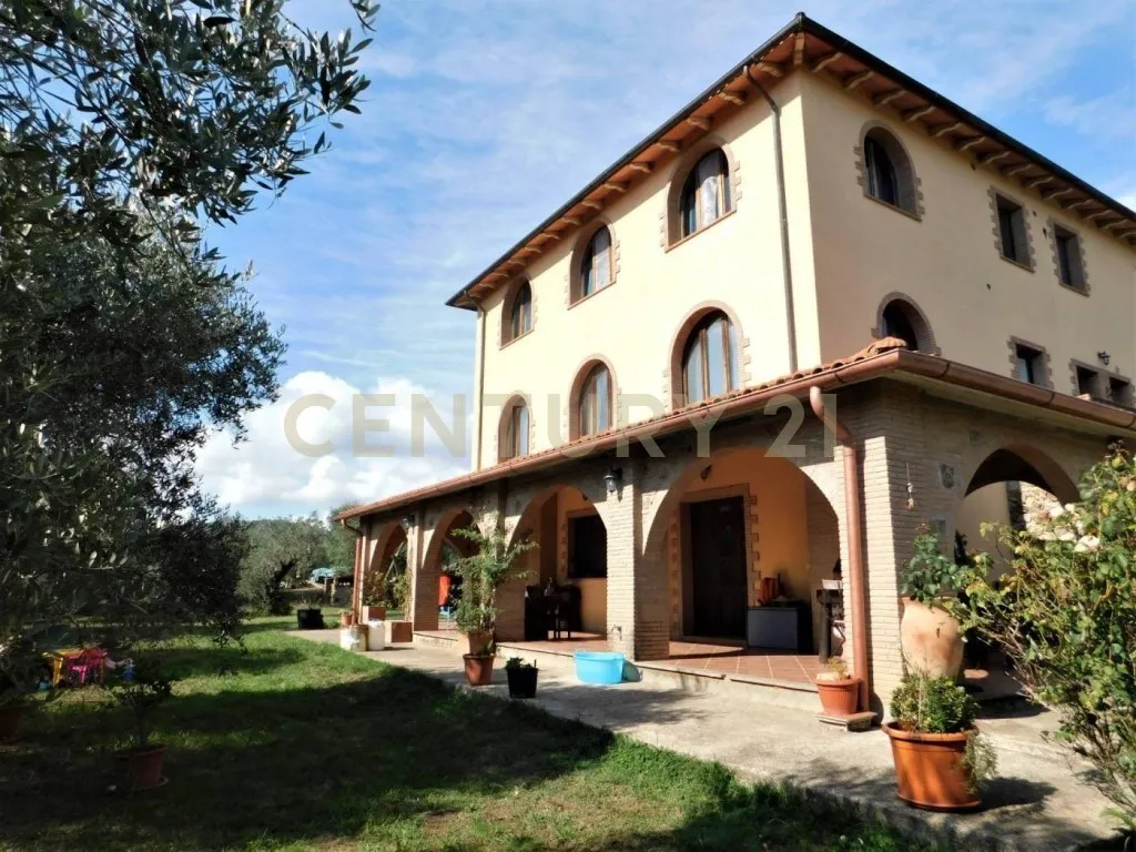 Foto 4 di 42 - Casa indipendente in vendita a Civitella Paganico