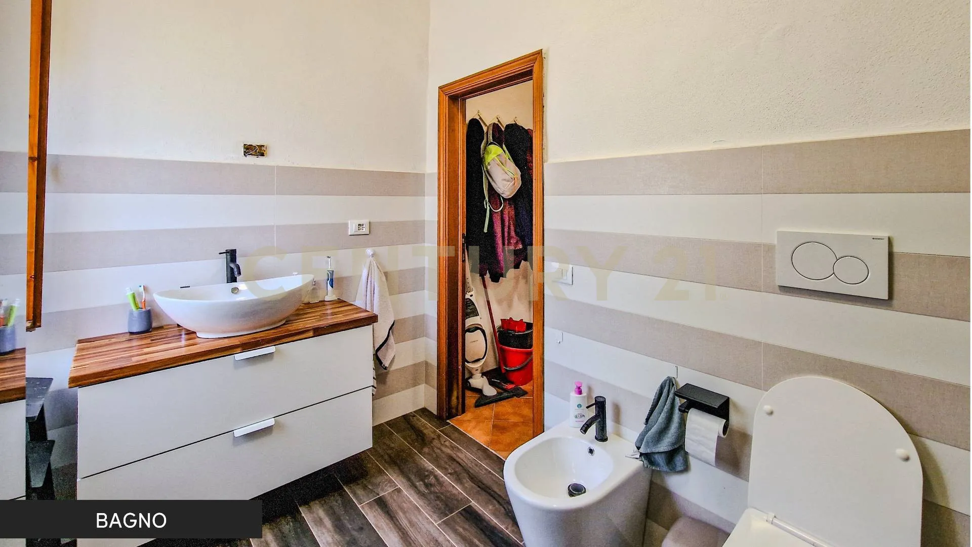 Foto 14 di 18 - Villa a schiera in vendita a Roccastrada