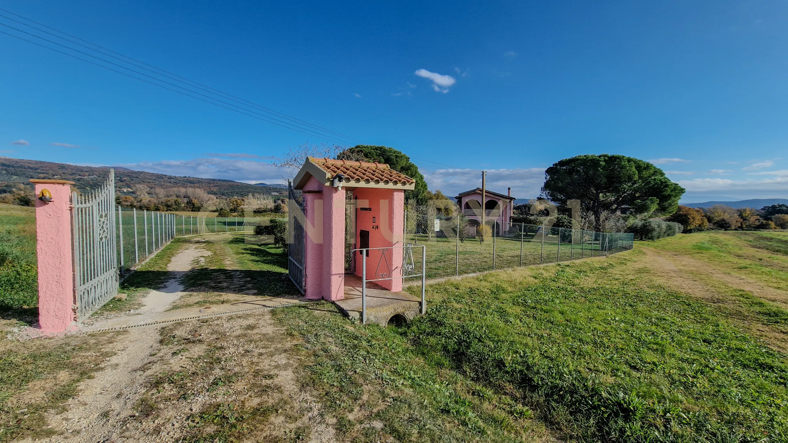 Foto 16 di 24 - Casa indipendente in vendita a Roccastrada