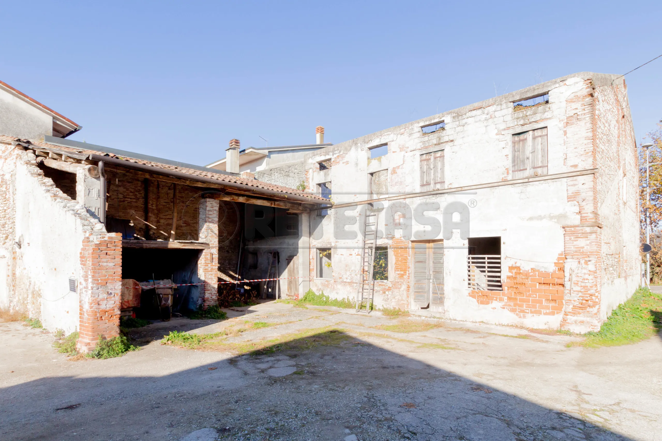 Foto 44 di 45 - Villa a schiera in vendita a Pozzoleone