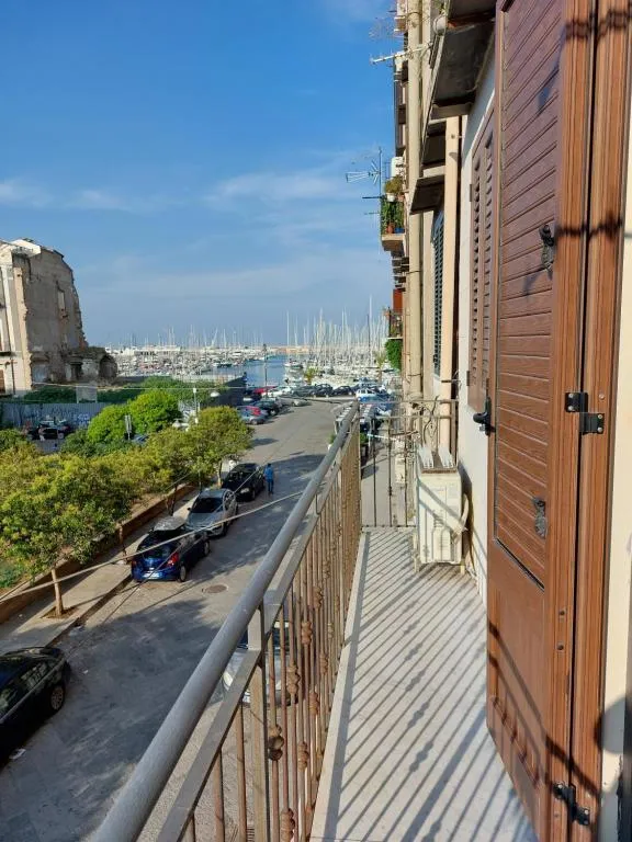 Foto 1 di 23 - Appartamento in affitto a Palermo