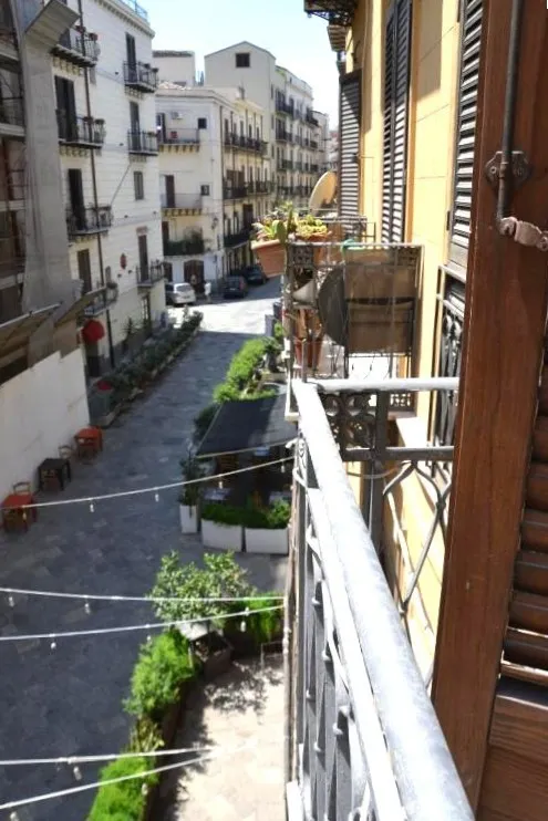 Foto 13 di 23 - Appartamento in affitto a Palermo