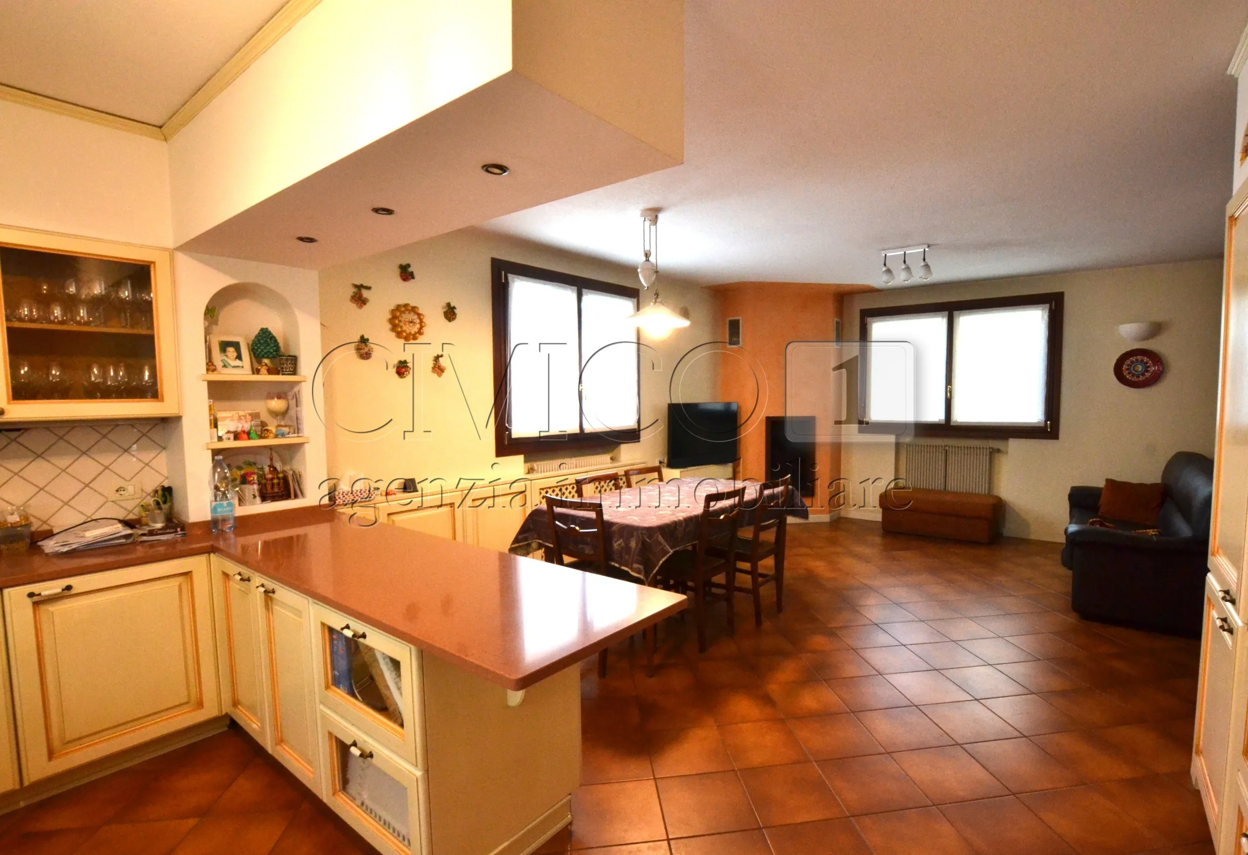 Foto 4 di 25 - Casa indipendente in vendita a Albignasego