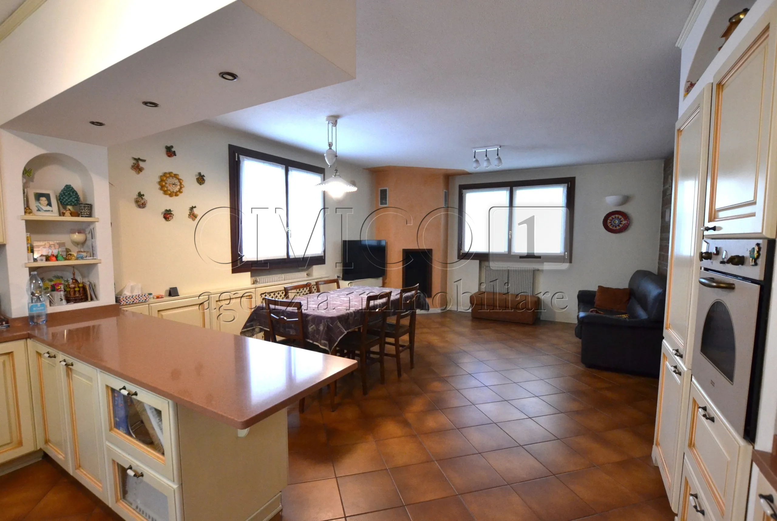 Foto 9 di 25 - Casa indipendente in vendita a Albignasego