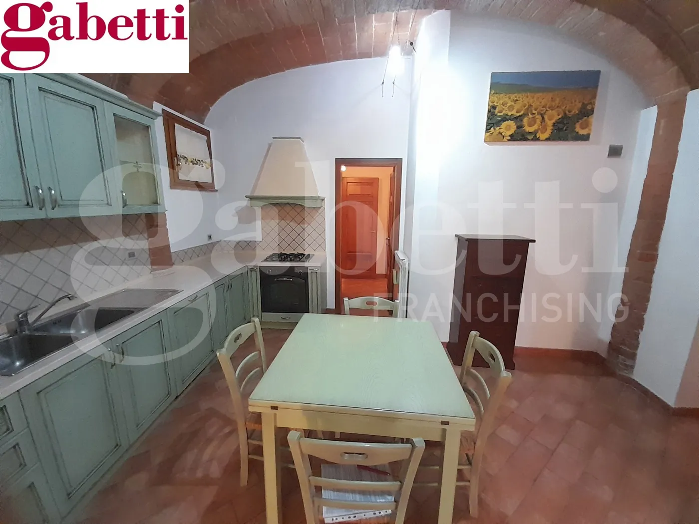 Foto 7 di 17 - Appartamento in vendita a Poggibonsi