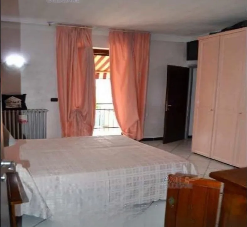 Foto 5 di 10 - Villa a schiera in vendita a Asti