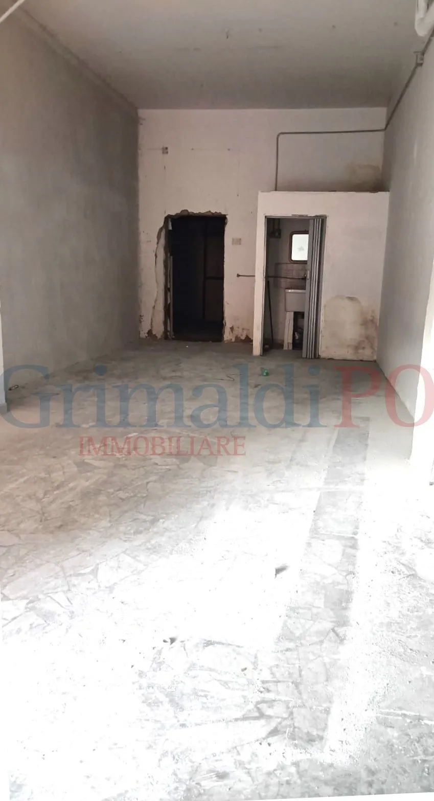 Foto 2 di 3 - Attività commerciale in affitto a Melito di Napoli