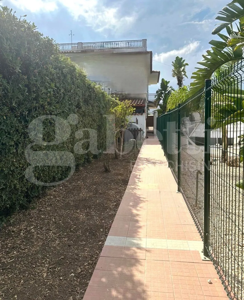 Foto 43 di 45 - Villa in vendita a Avola