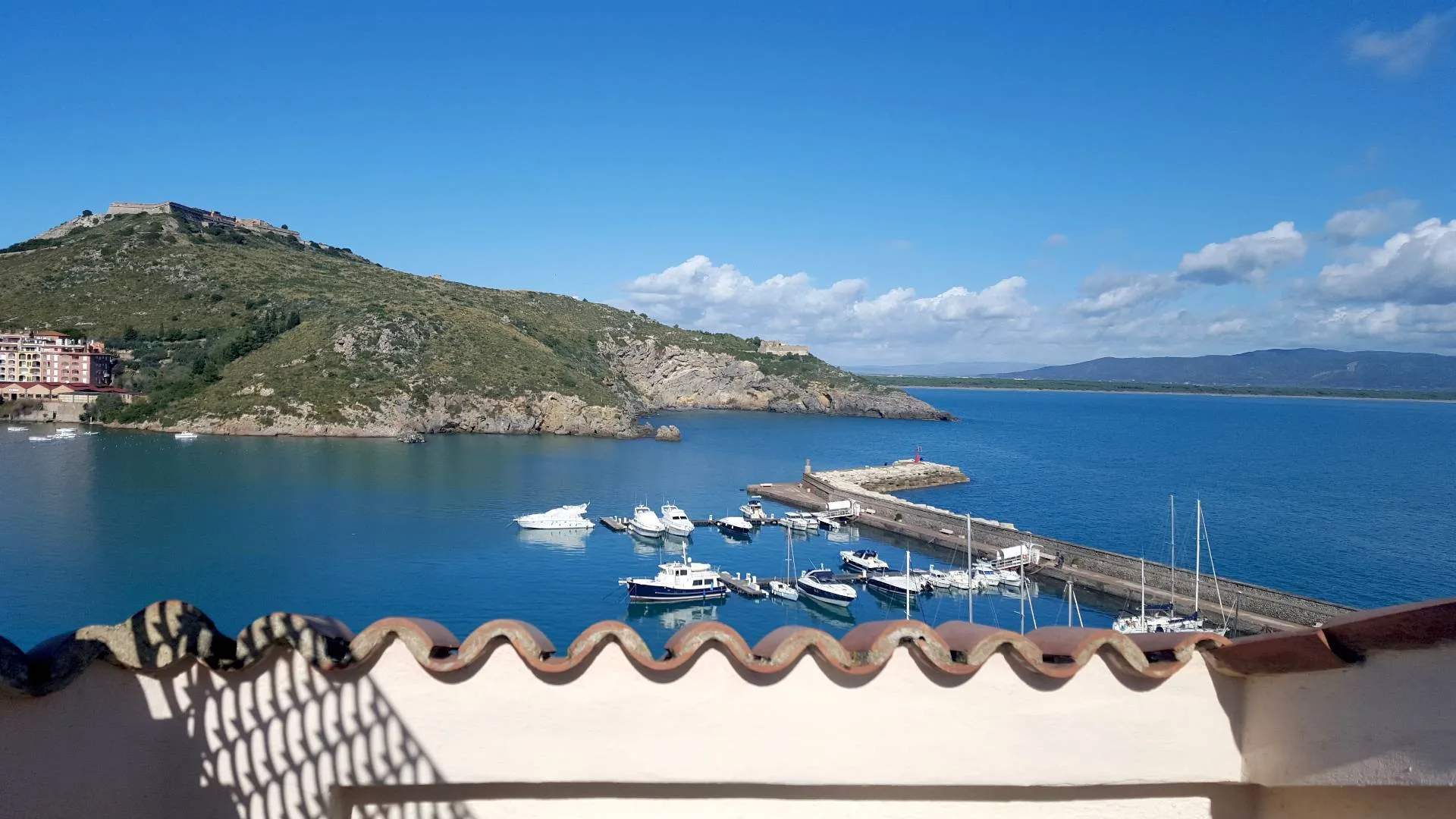 Foto 1 di 18 - Appartamento in vendita a Monte Argentario