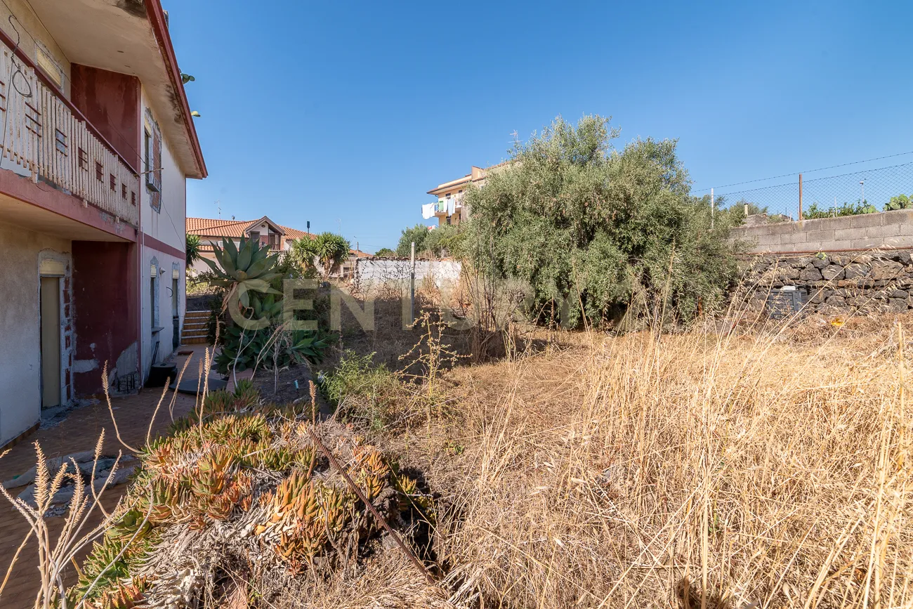 Foto 45 di 58 - Casa indipendente in vendita a Misterbianco