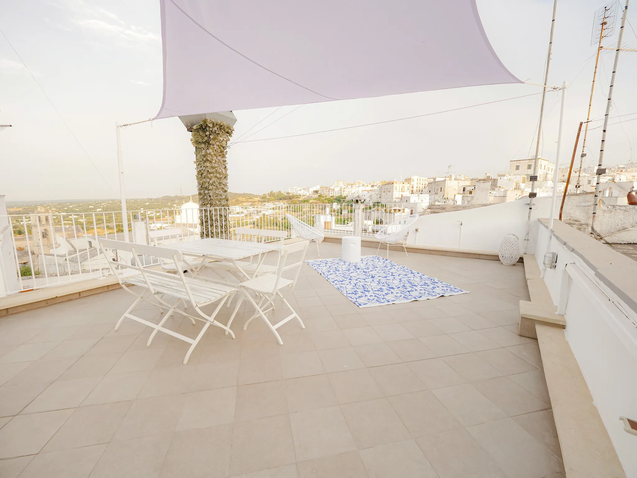 Foto 2 di 40 - Casa indipendente in vendita a Ostuni